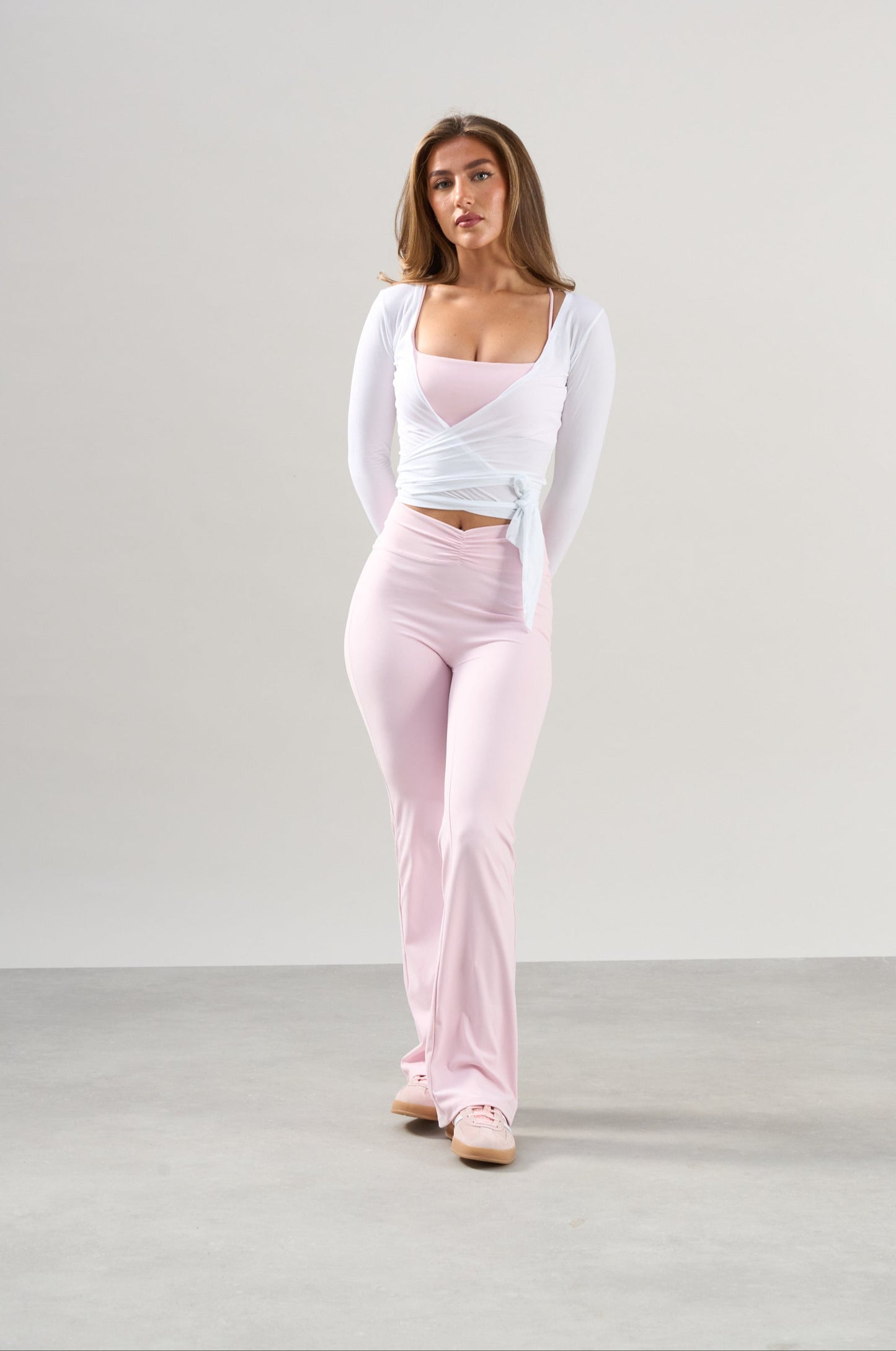Ultimate Scrunch Flare Yoga Pants - Pink
