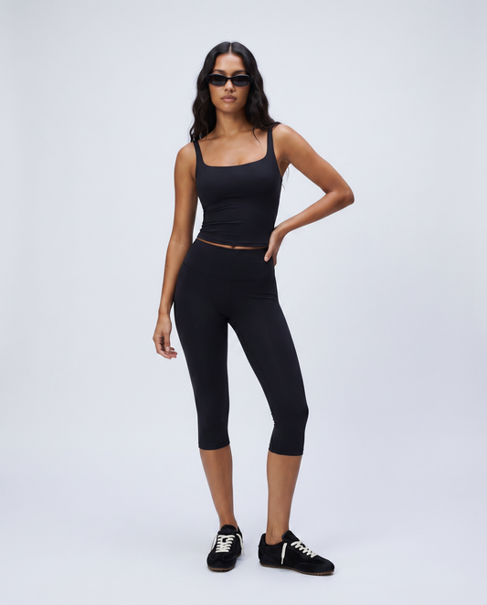 Sculpting Scoop Vest Tank - Black